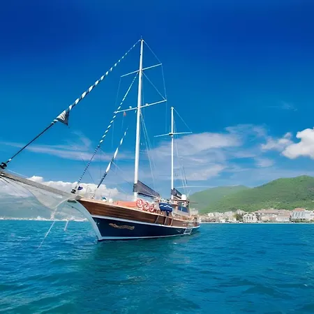 Blue Cruise In Mediterranean Riviera Botel